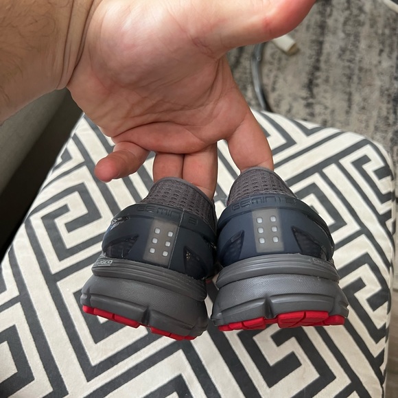 Under Armour Gemini - Picture 3 of 9